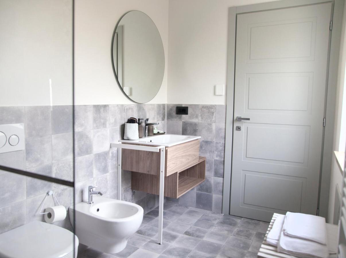 Moncrivel Rooms & Relax Benevello Luaran gambar
