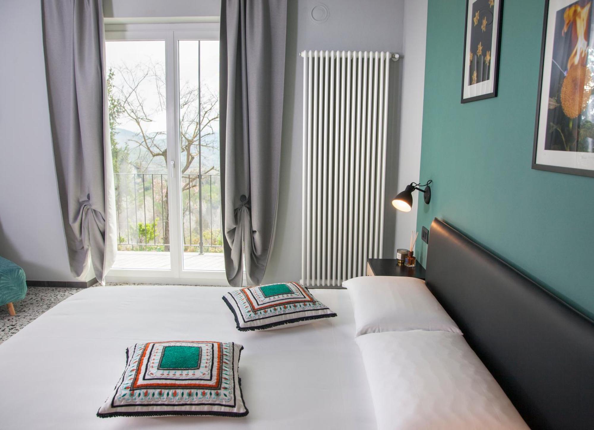 Moncrivel Rooms & Relax Benevello Luaran gambar